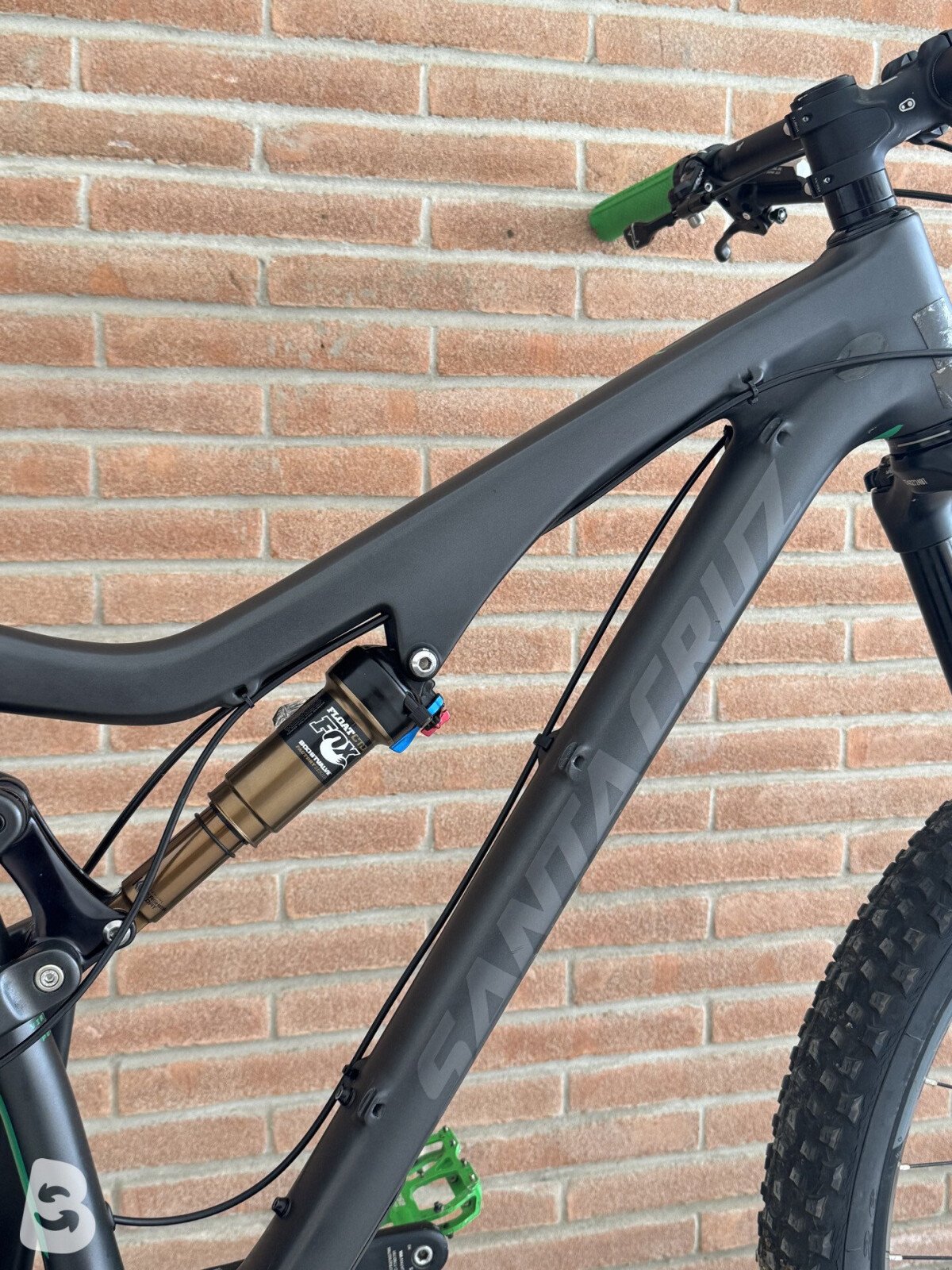 Santa Cruz 5010 C 2015