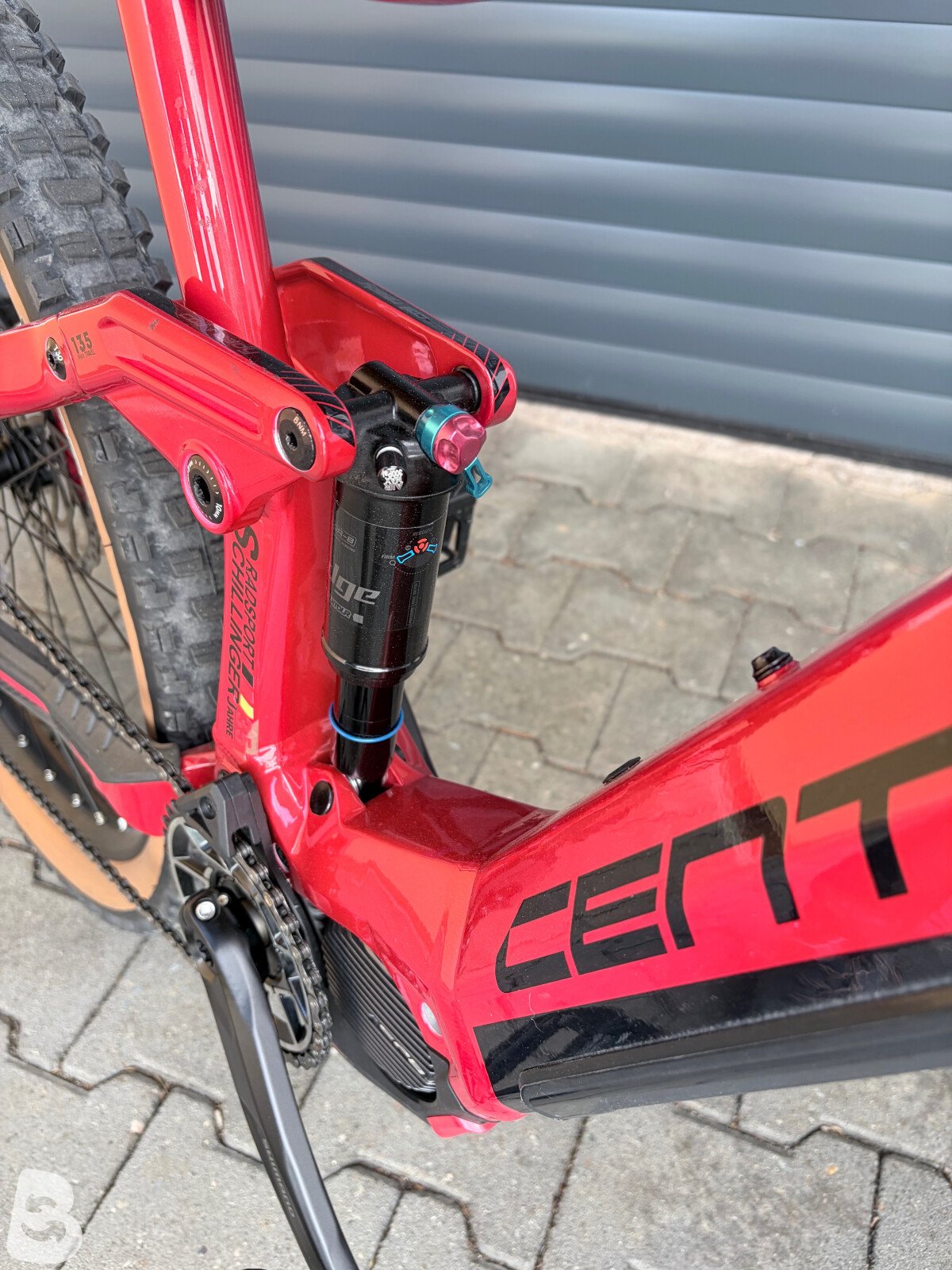Centurion No Pogo F860i 2021