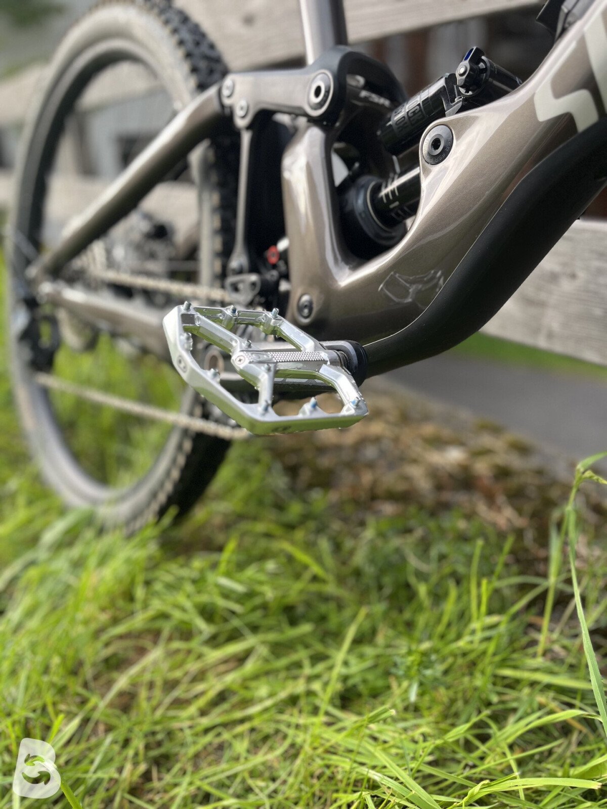 Specialized Enduro Comp 2026