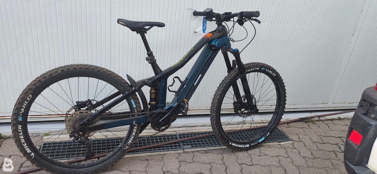 Trek Powerfly FS 4 2021