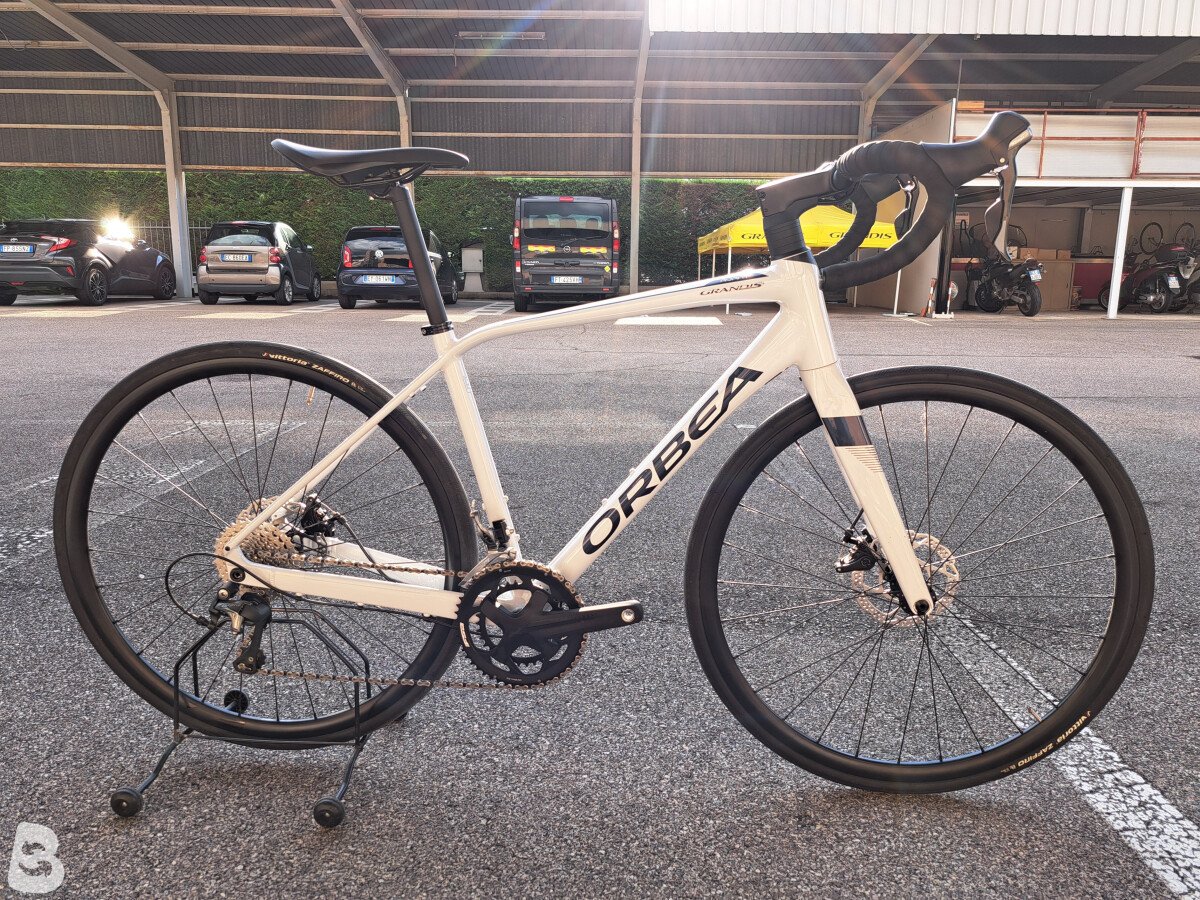 Orbea AVANT H40 2024