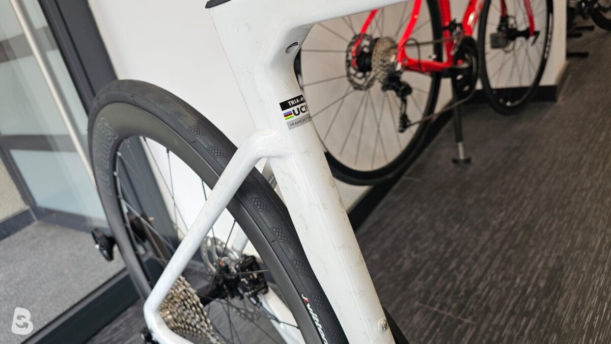 ICAN JG BIKES A9 AERO DISC DI2 2026