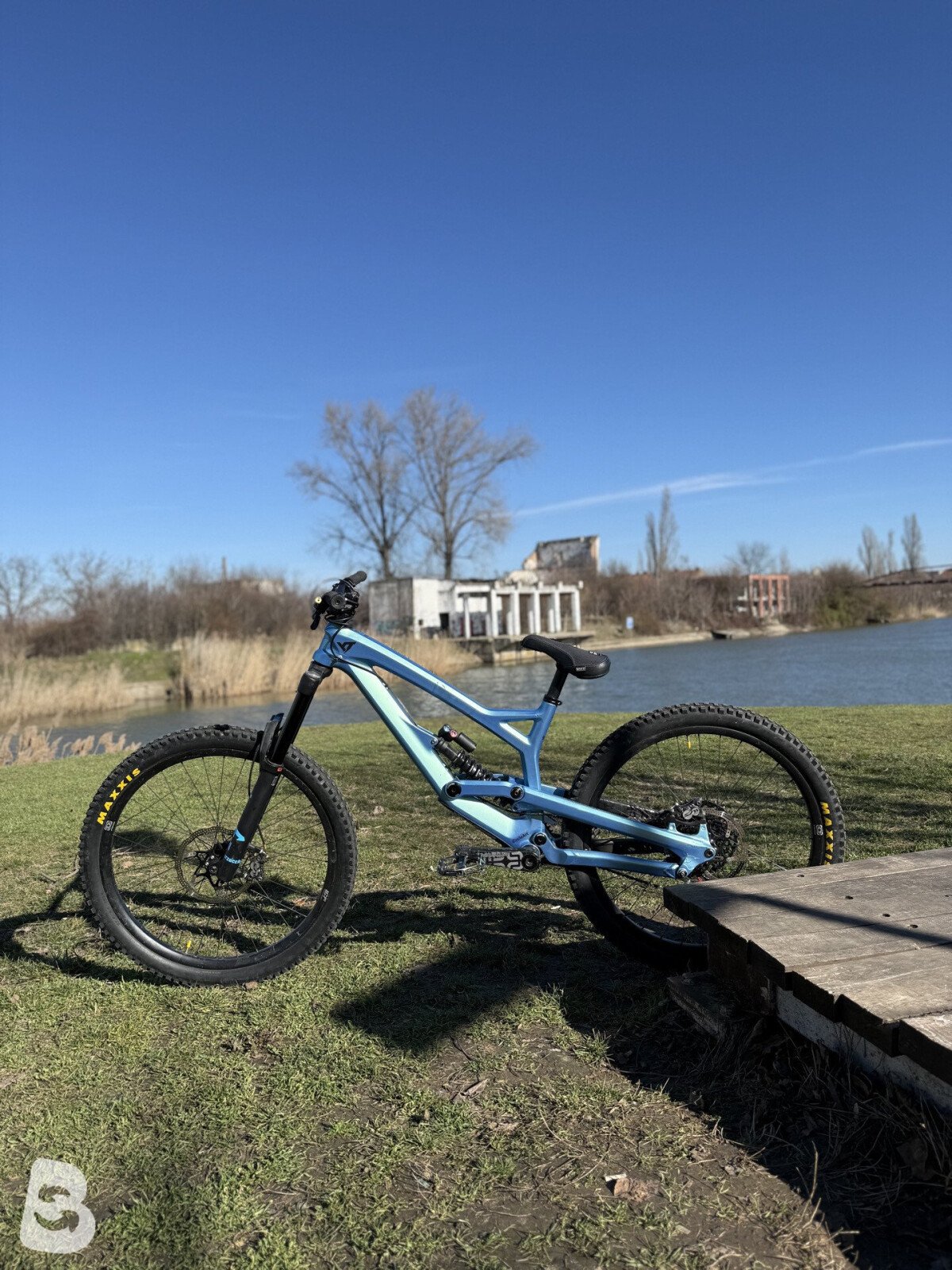 YT Industries Tues CF Pro Race Mob 2017