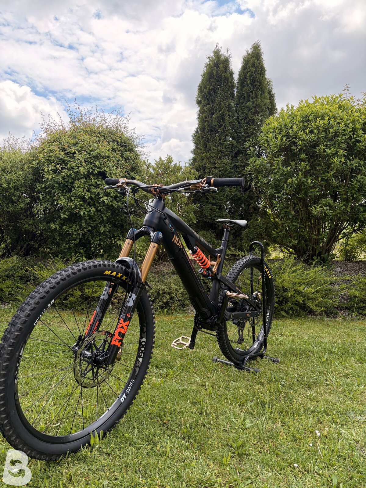 Nox Cycles Helium 7.1 2023