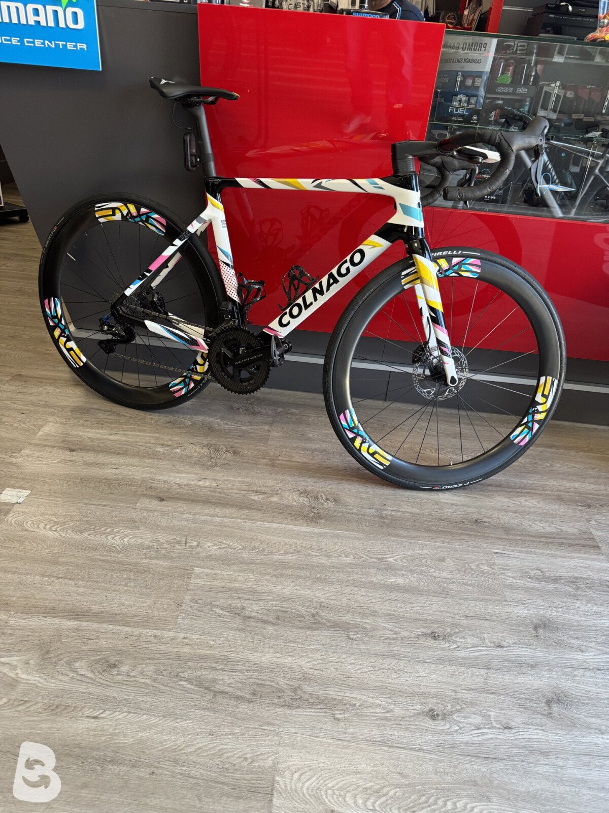 Colnago COLNAGO V4RS TP24 TADEJ POGAČAR LIMITED EDITION | 1/200 | PARI AL NUOVO 2025