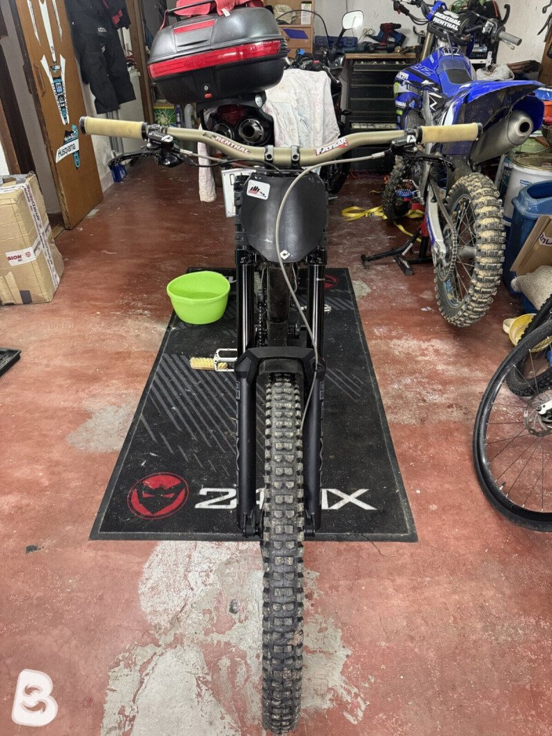 Trek Session 8 2025