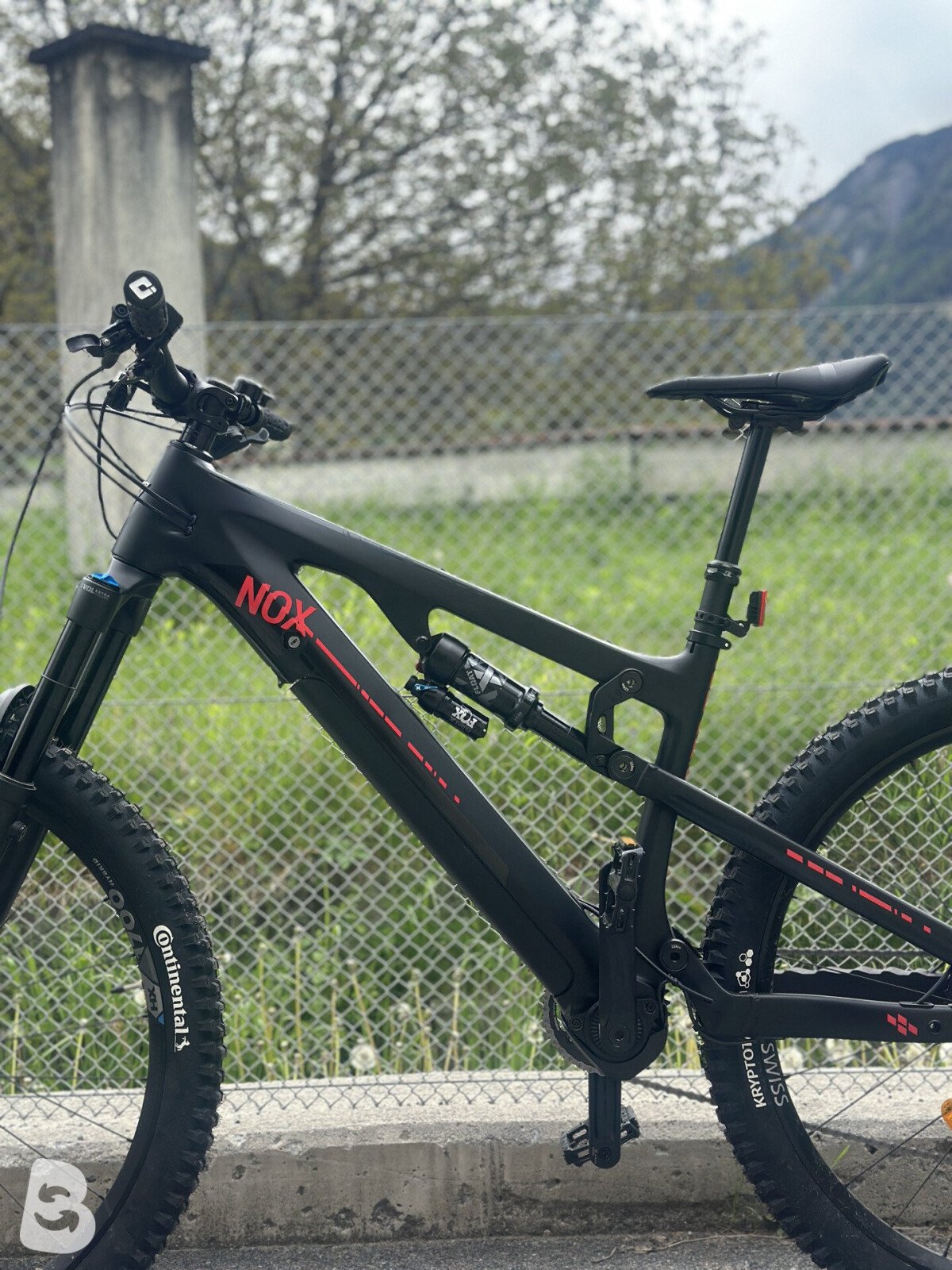 Nox Cycles HELIUM ALL-MTN 5.9 P1 2025