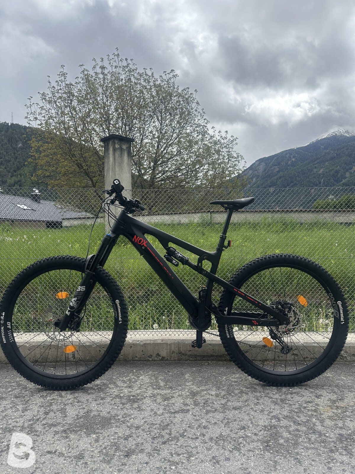 Nox Cycles HELIUM ALL-MTN 5.9 P1 2025