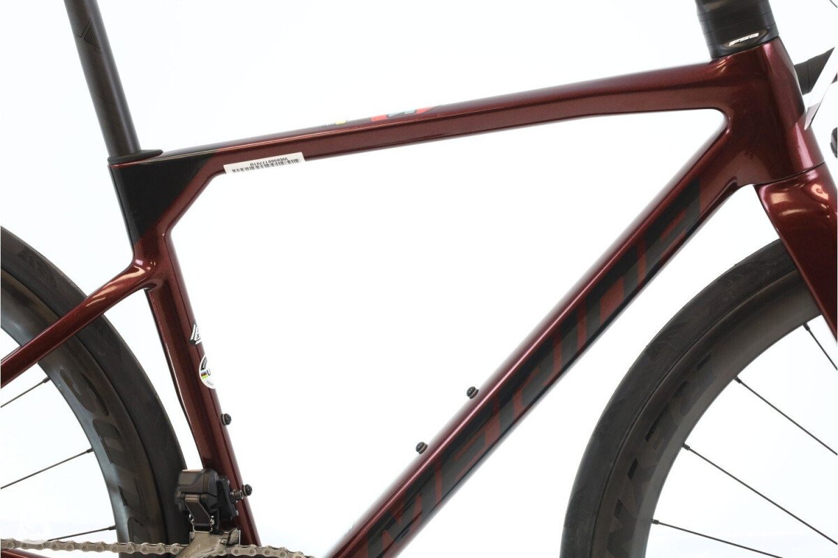 Merida Scultura 8000 Di2 12V 2025