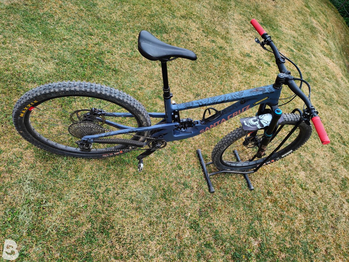 Santa Cruz Megatower XT Coil Carbon 2022