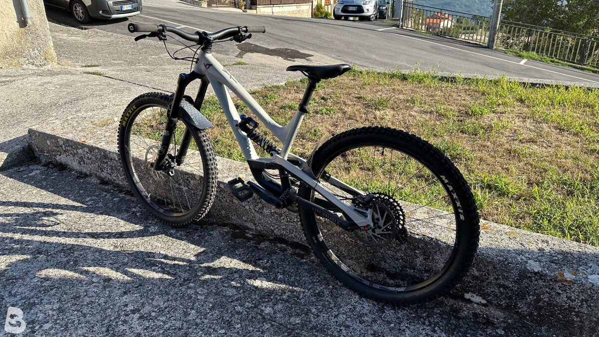 YT Industries Capra Shred 2021