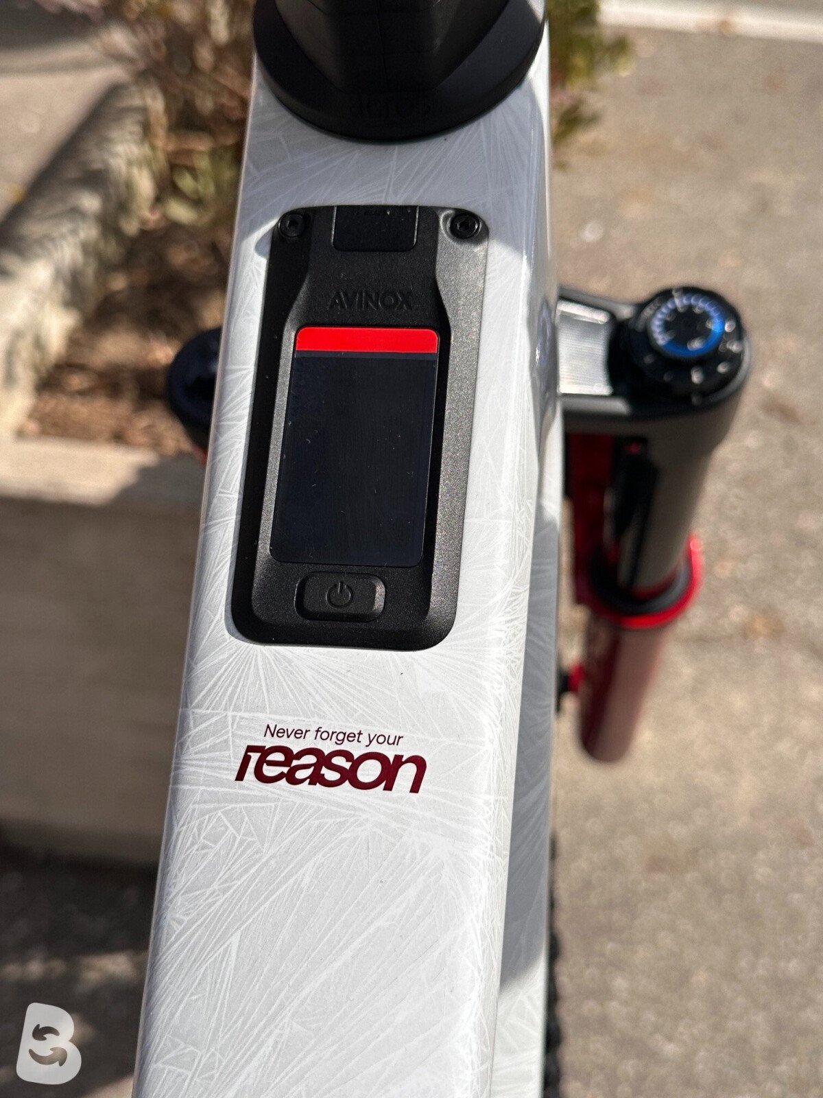 Megamo REASON CRB 02 AVINOX M2s 2027
