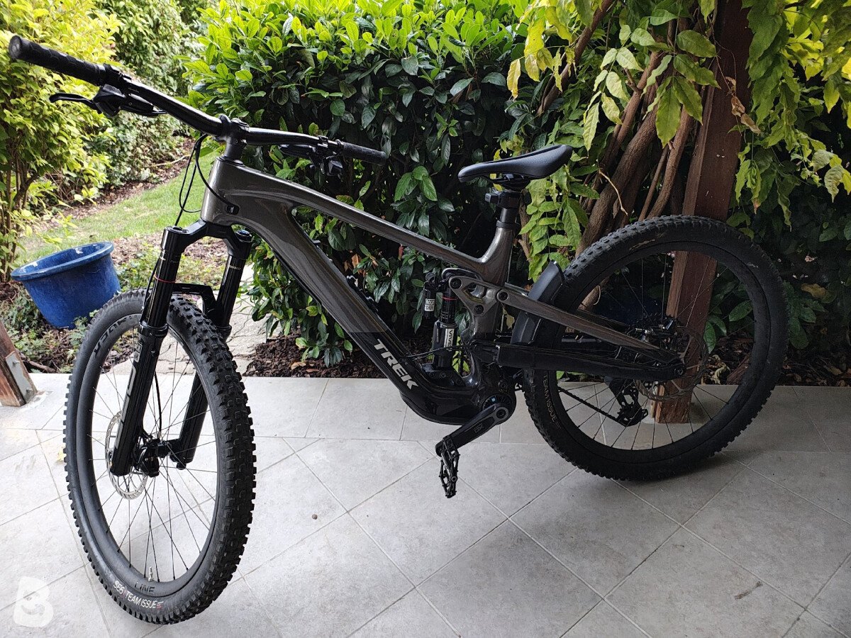Trek Slash+ X0 2024