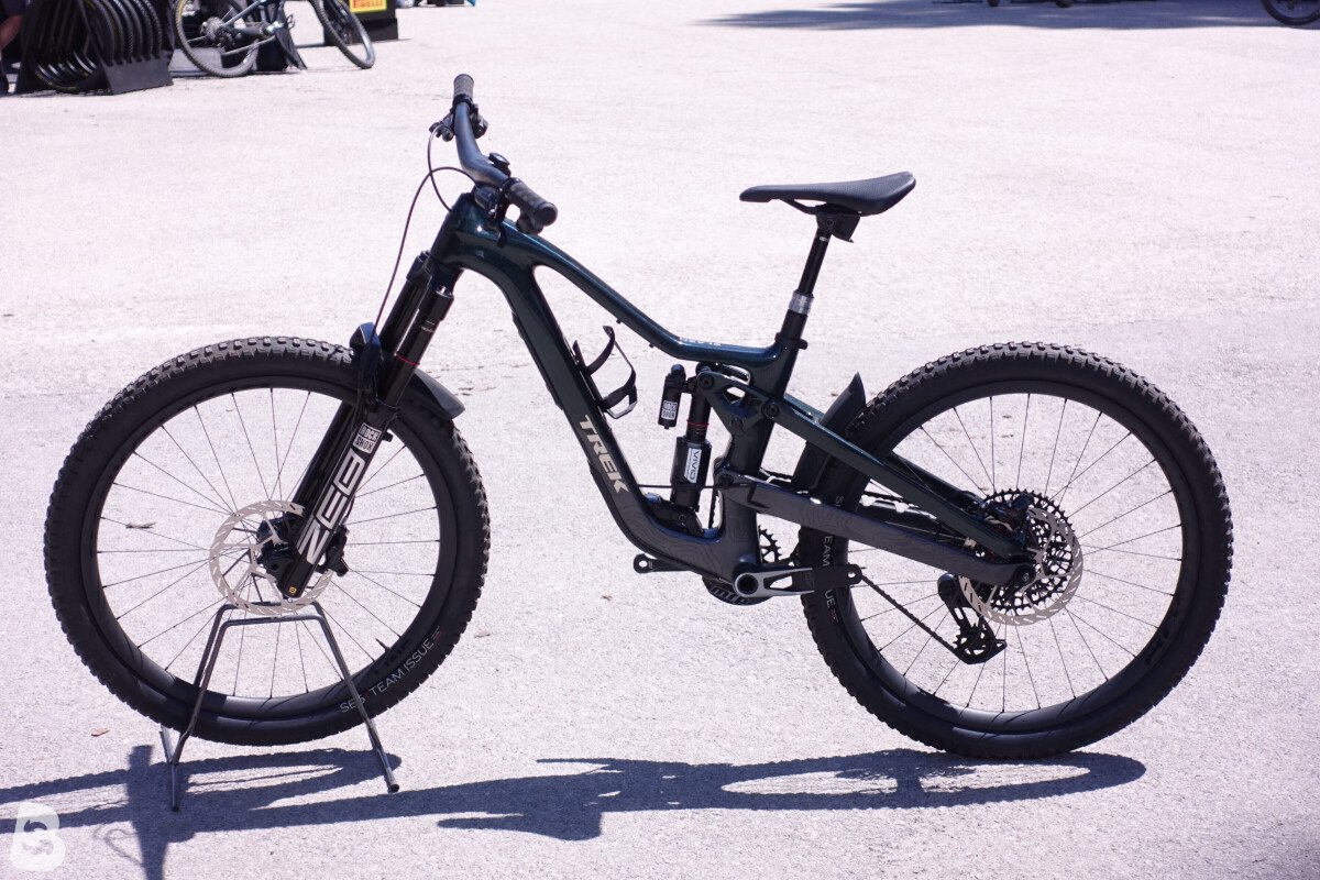 Trek Slash 9.9 AXS XO T-Type 2025
