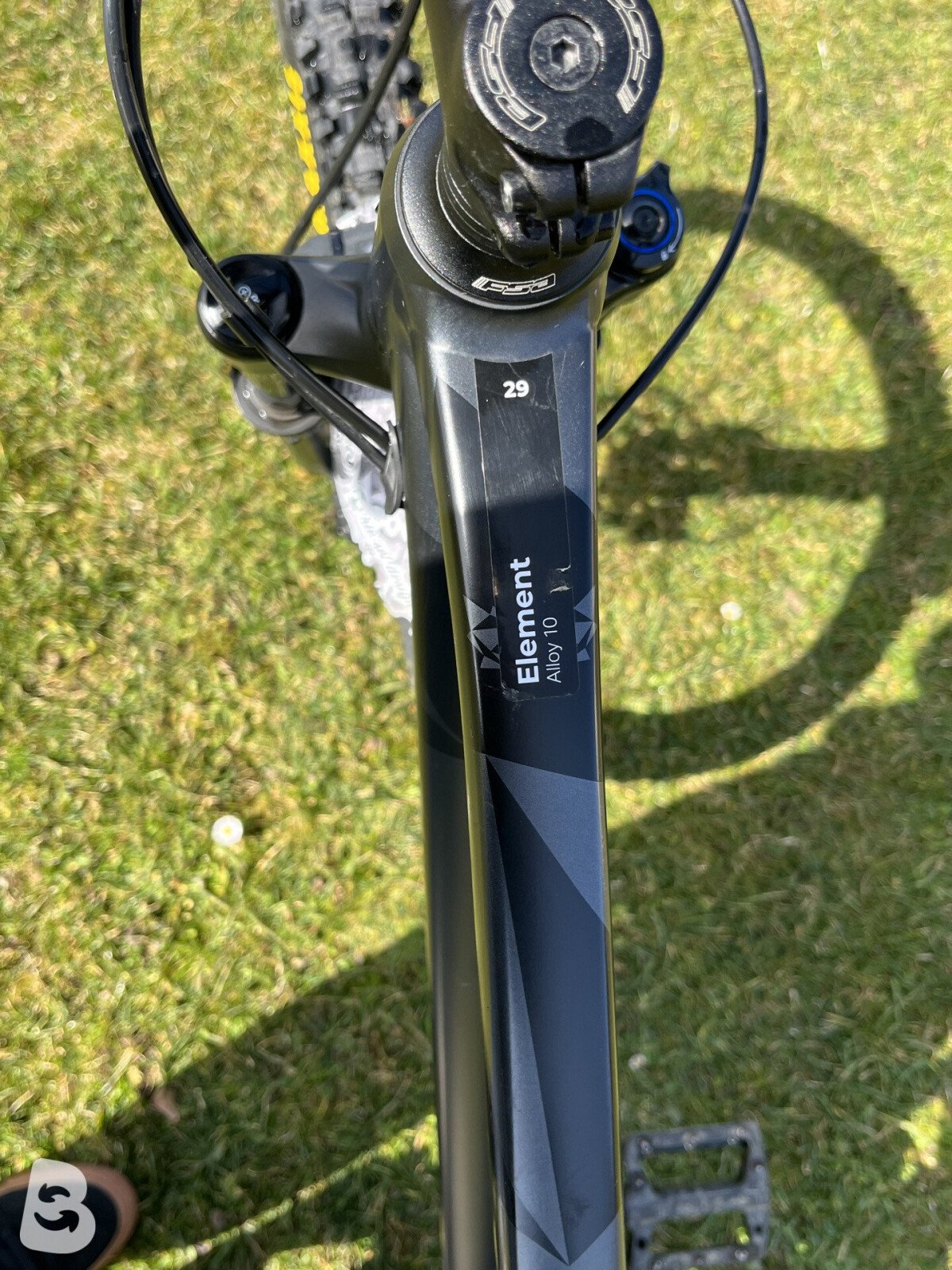 Rocky Mountain Element Alloy 10 2024