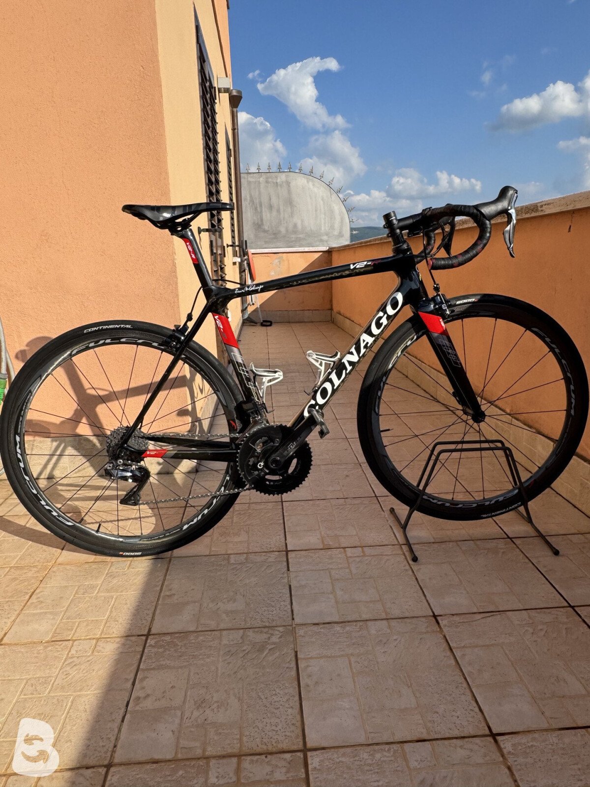 Colnago V2-R Disc Kaizen Team Bike 2021