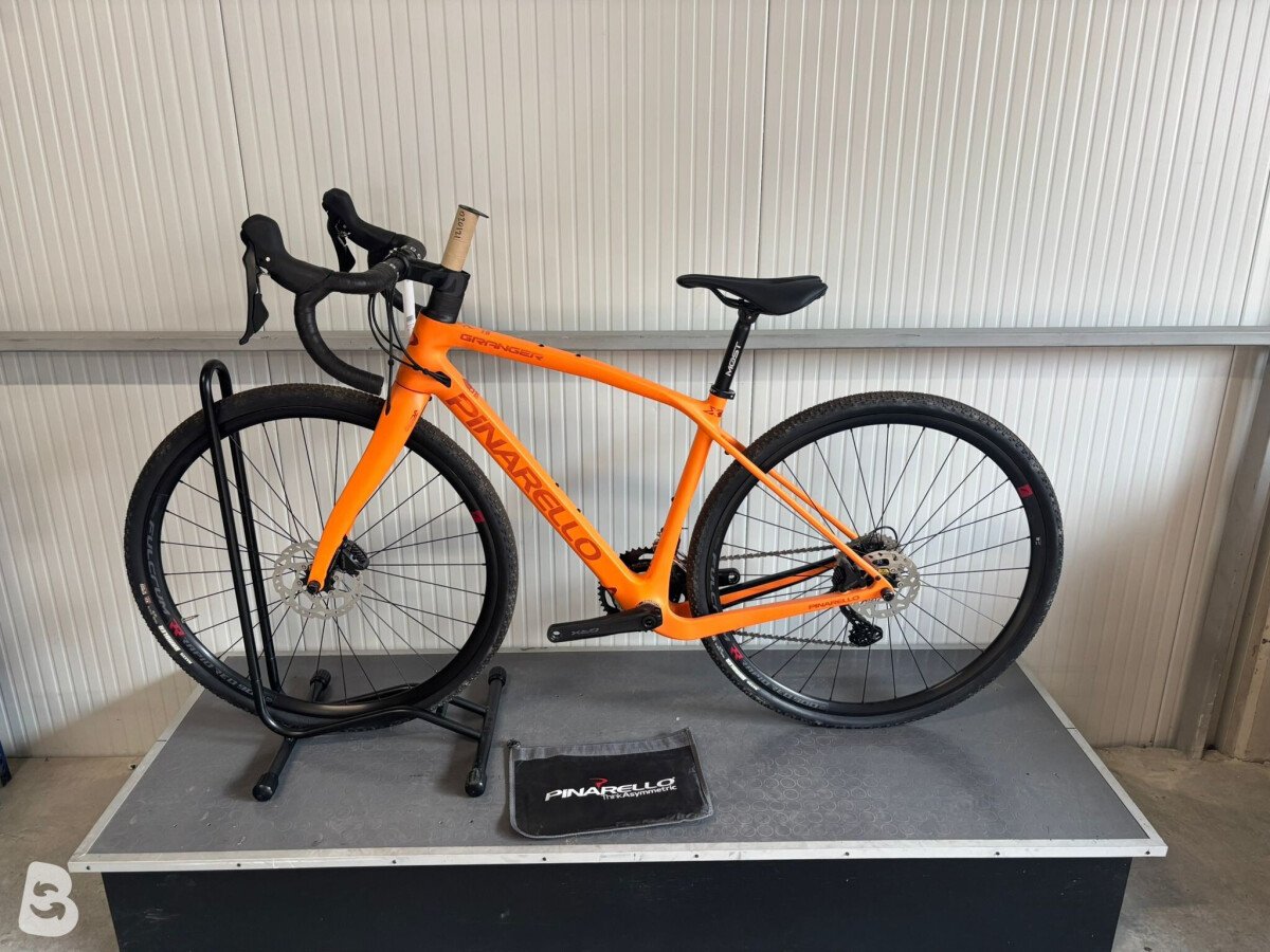 Pinarello granger 2023