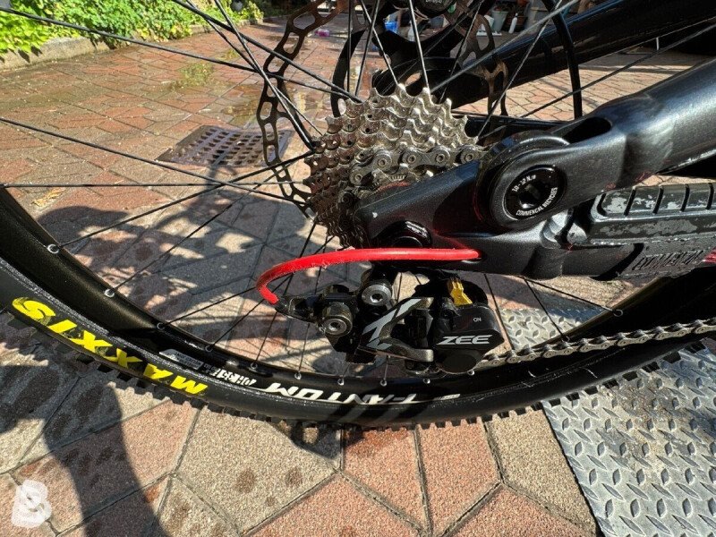 Commencal Furious 2019