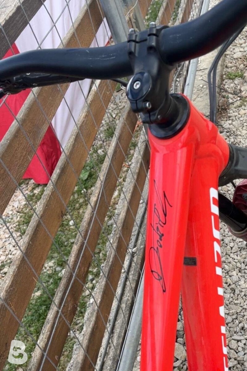 Specialized demo race /signed 2024