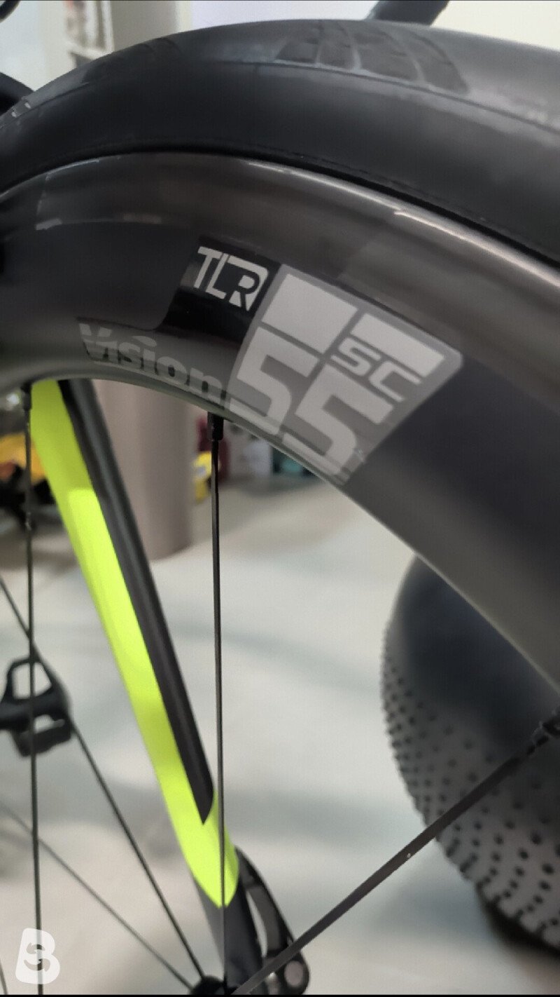 Colnago AC-R 105 Disc Bike 2019