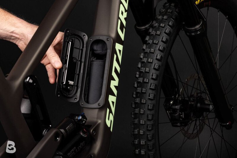 Santa Cruz Nomad XT Di2 Coil 2027