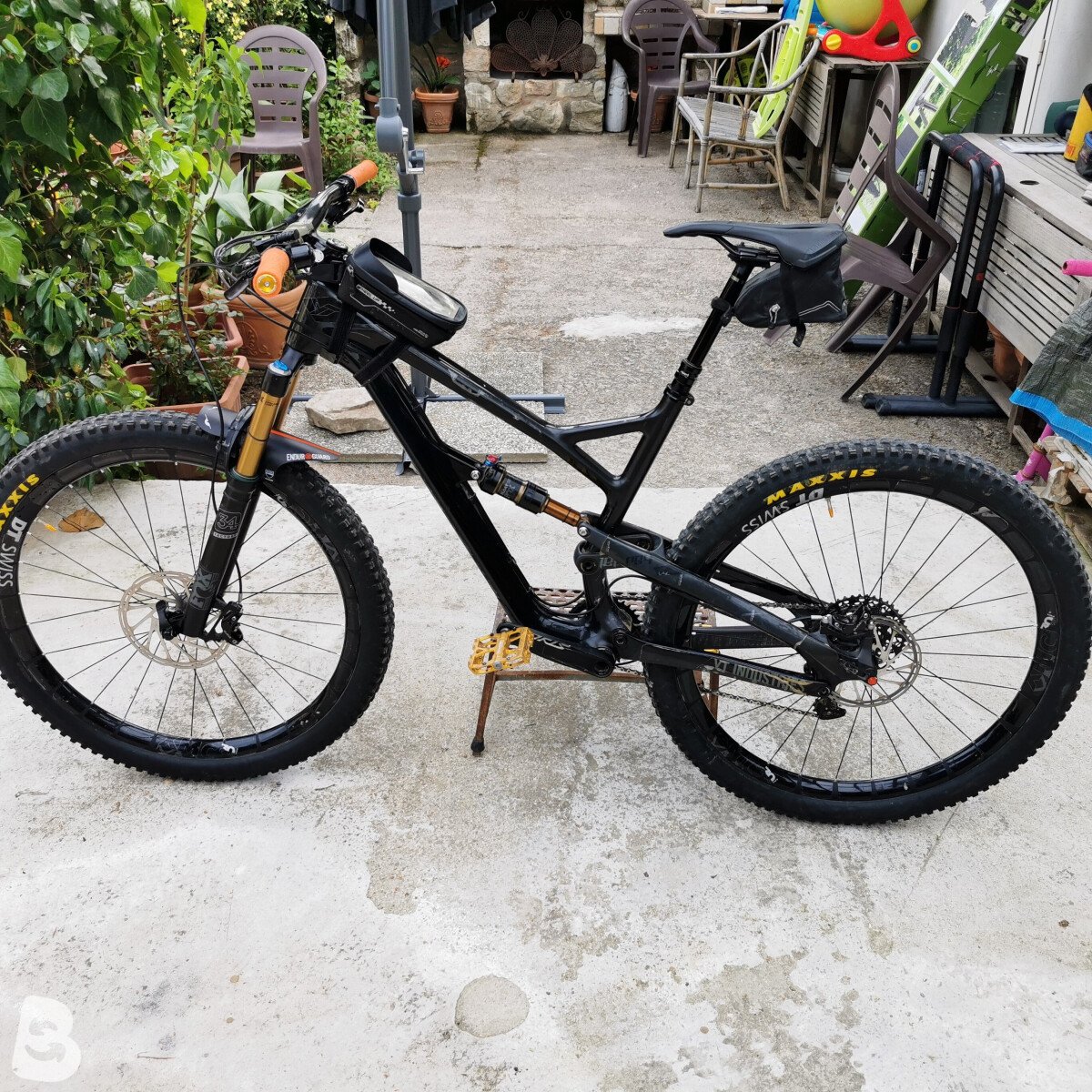YT Industries JEFFSY CF COMP PRO CARBON - dt swiss 1200 2017