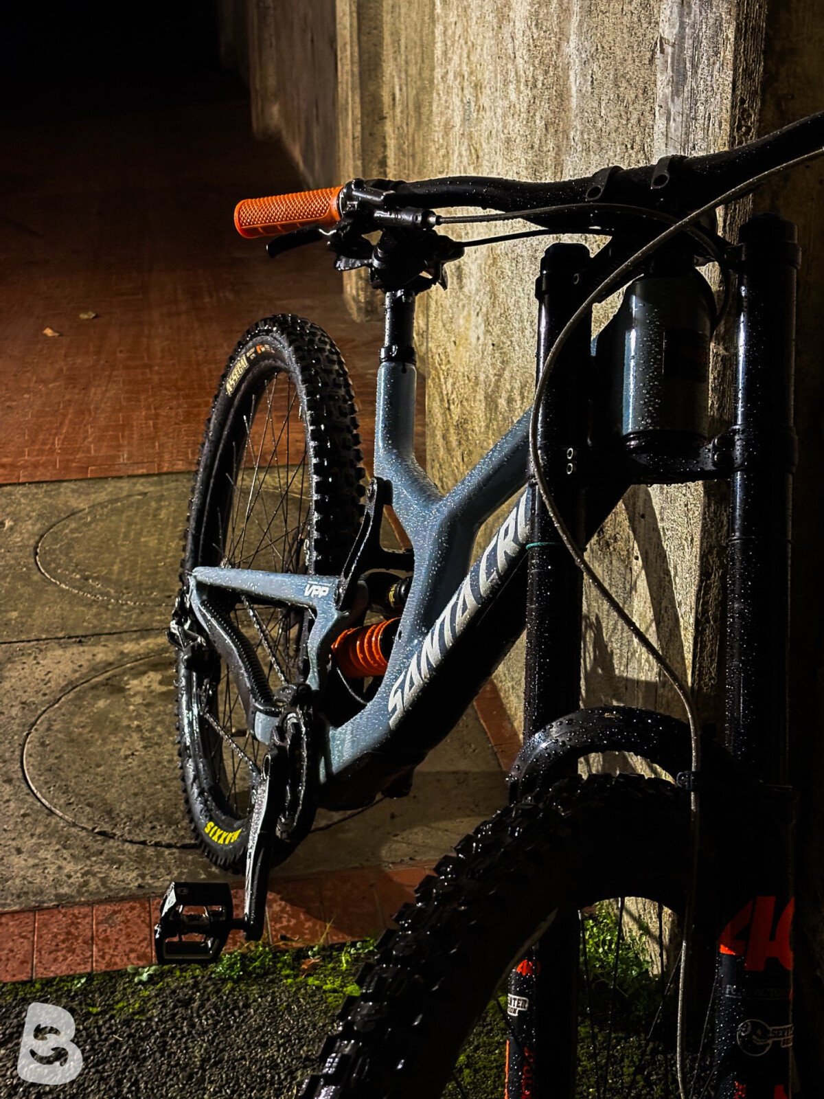 Santa Cruz V10 S Carbon 2021