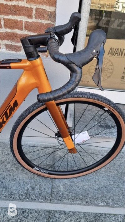 KTM Macina Gravelator SX 10 2025