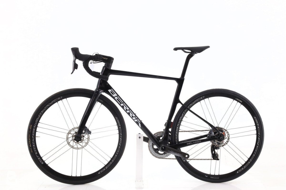 Berria Belador AXS 12V 2024