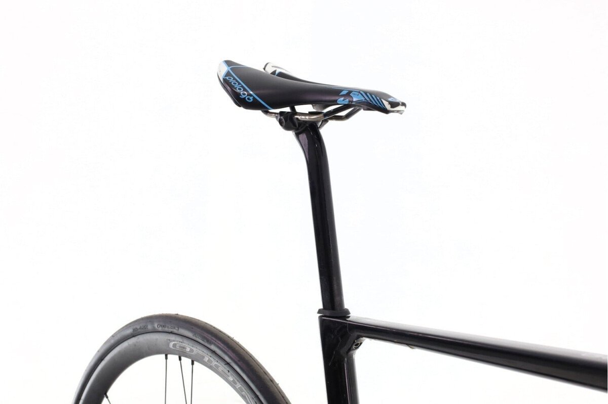 Berria Belador AXS 12V 2024