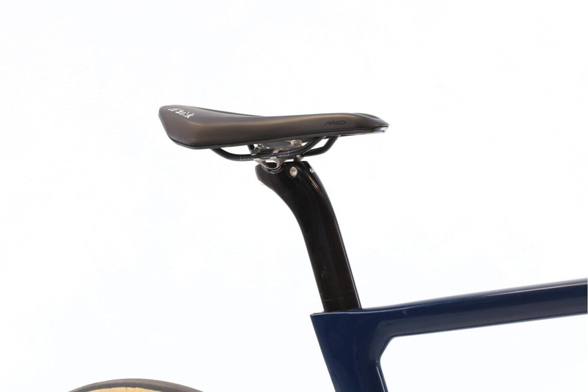 Pinarello Dogma F Di2 12V 2024