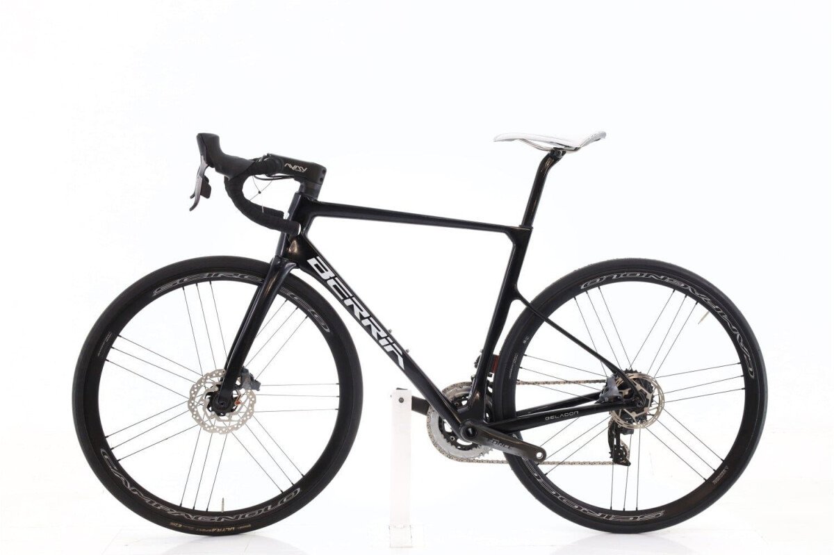 Berria Belador AXS 12V 2024