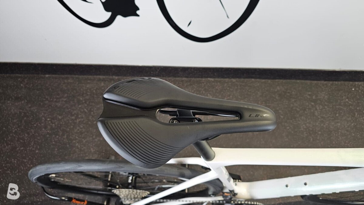 Polygon strattos 8 disc ultegra di2 2026
