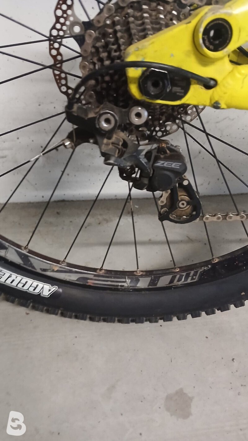 Commencal SUPREME DH V3 2014