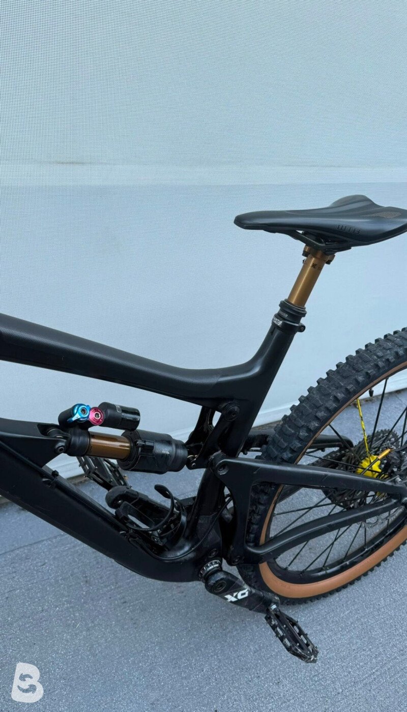 Santa Cruz Nomad C 2016