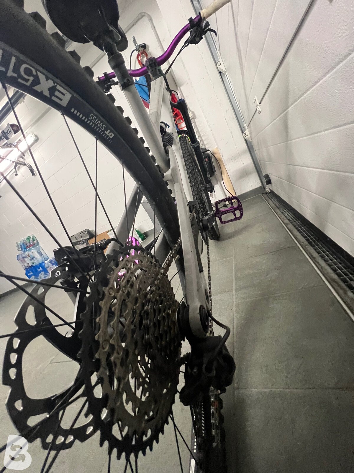 Canyon Spectral Mullet CF 8 2022