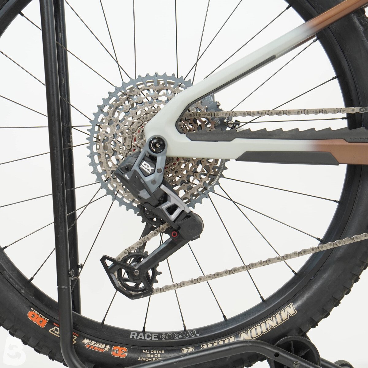 Mondraker Dune RR bronze Ausstellungsrad 2024