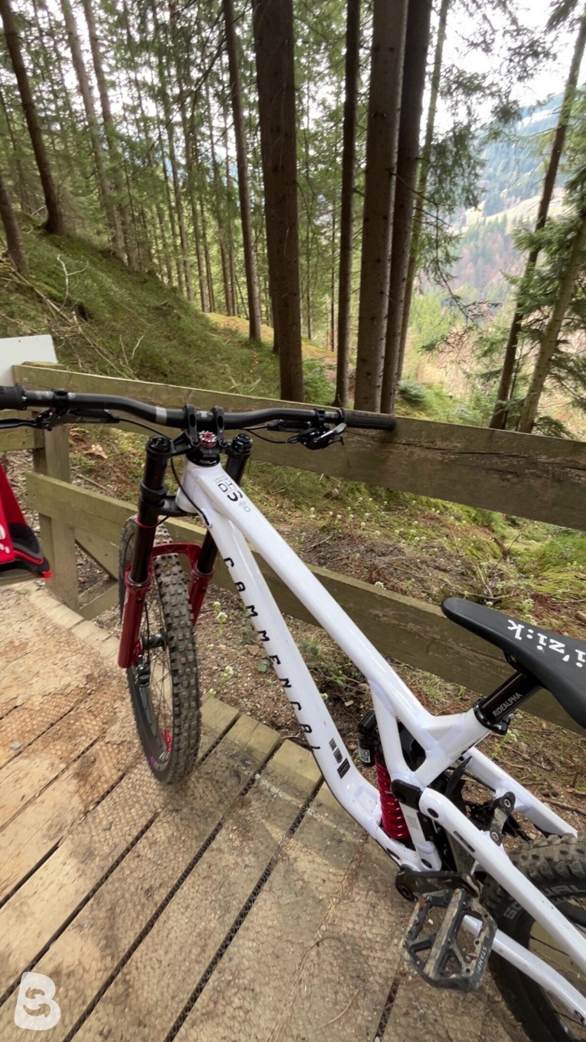 Commencal Supreme Dh V5 Rockshox 2026