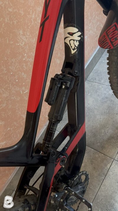 YT Industries Capra AL Comp Custom Enduro 2018