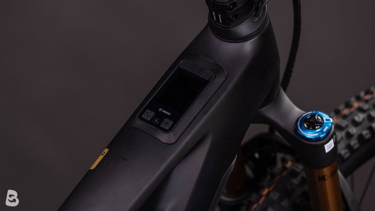 Cube Stereo Hybrid ONE44 HPC AT 800 carbon´n´gold 2026
