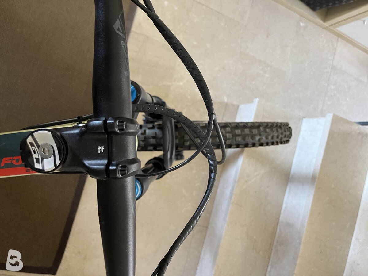 GT Force Carbon Expert 2020