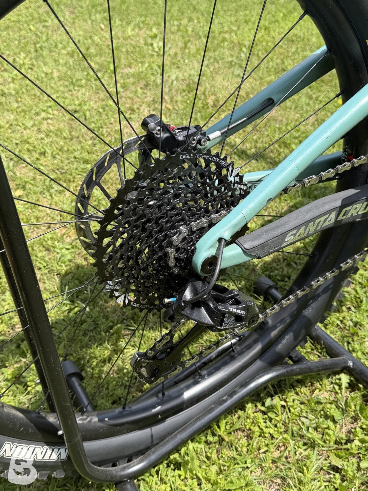 Santa Cruz Bronson C 2022