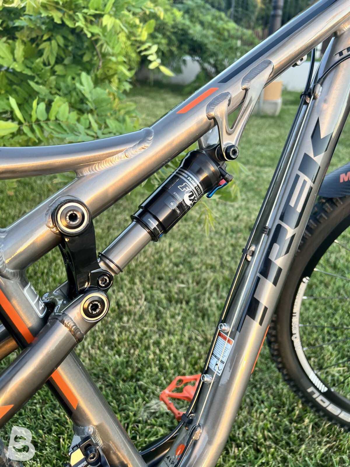 Trek Superfly 100 AL ELITE 2012
