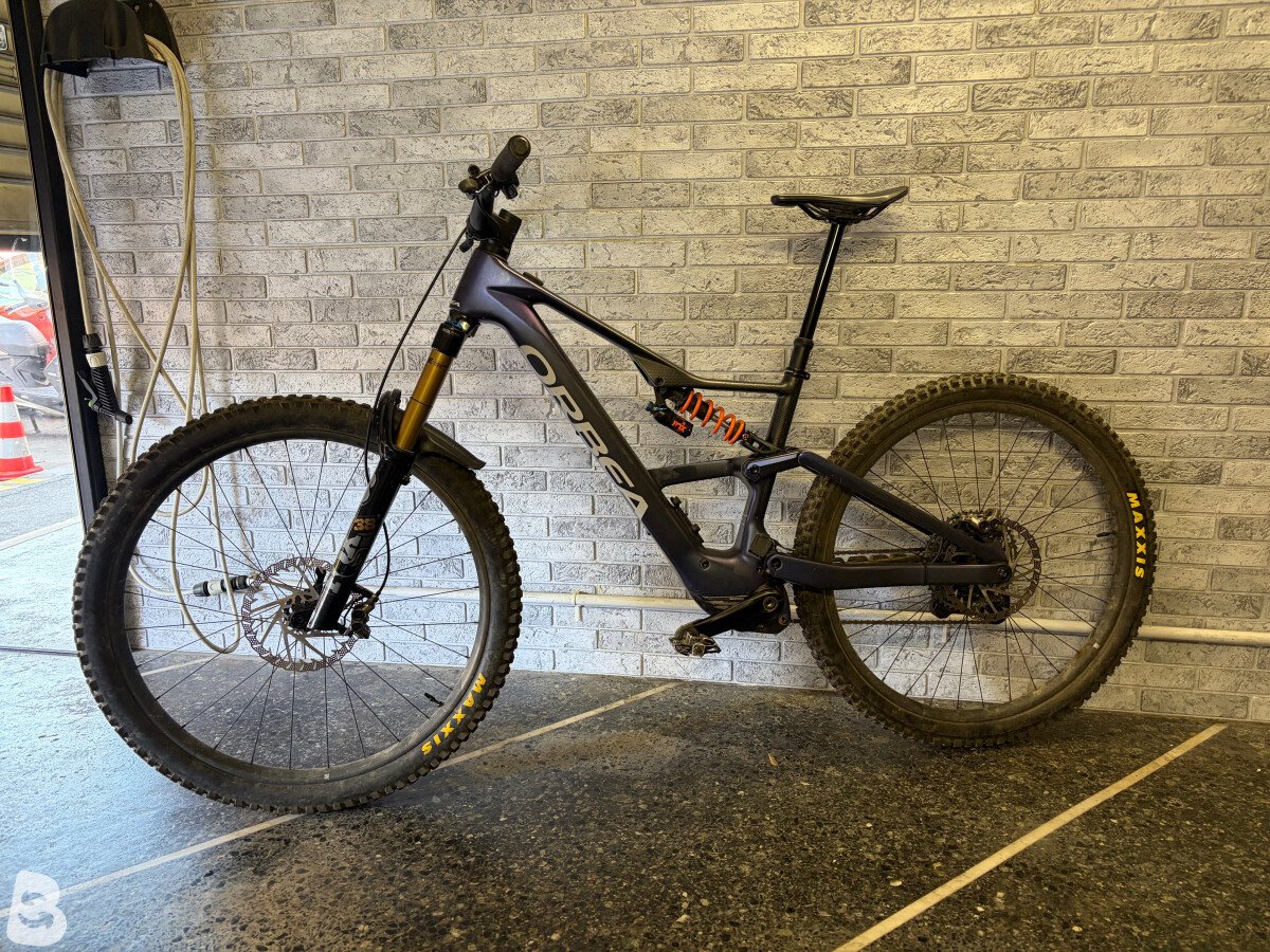 Orbea Rise M-TEAM 2025
