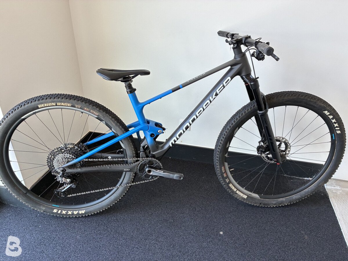 Mondraker F-PODIUM 2024