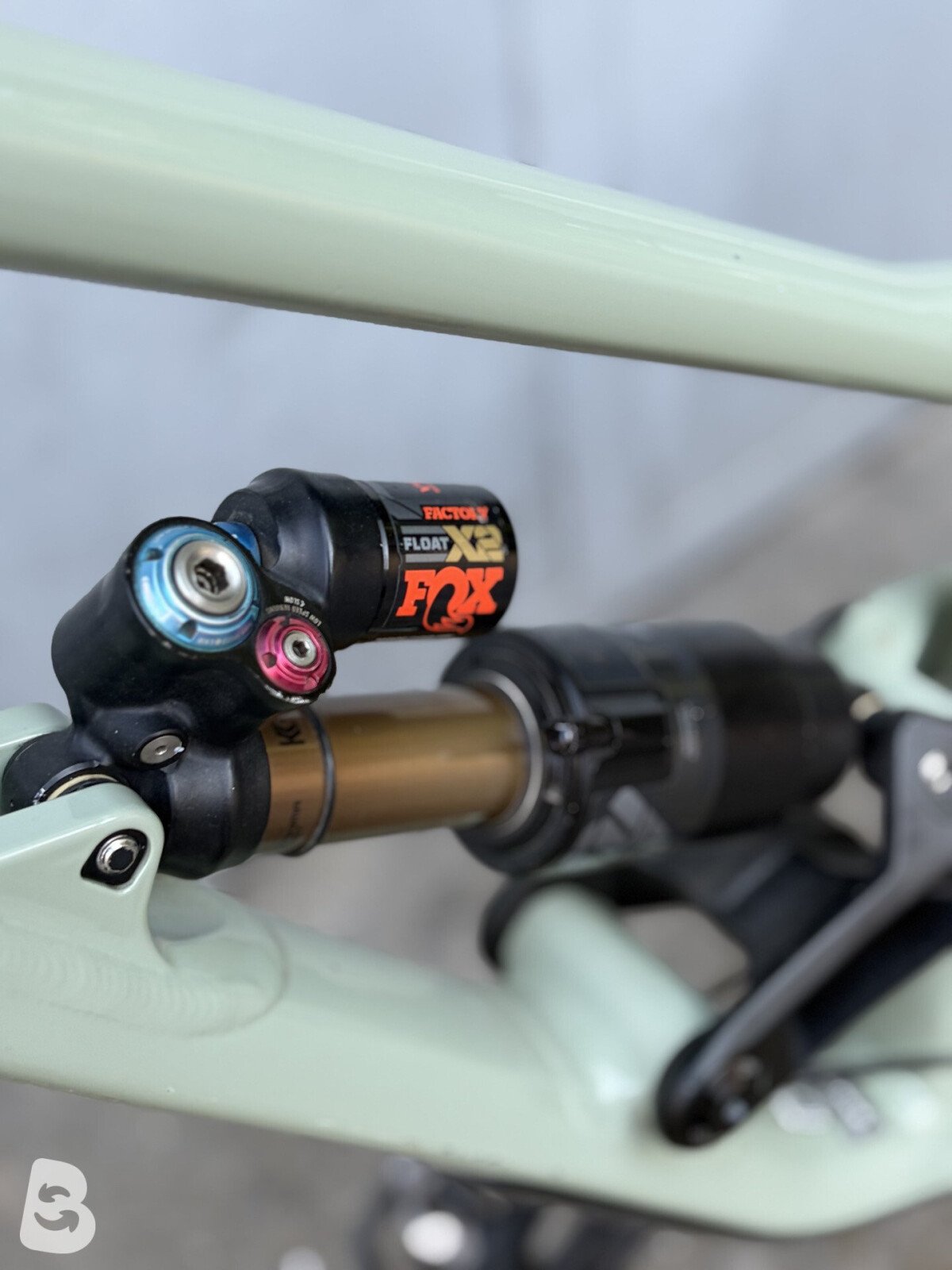 Commencal Clash Essential 2021