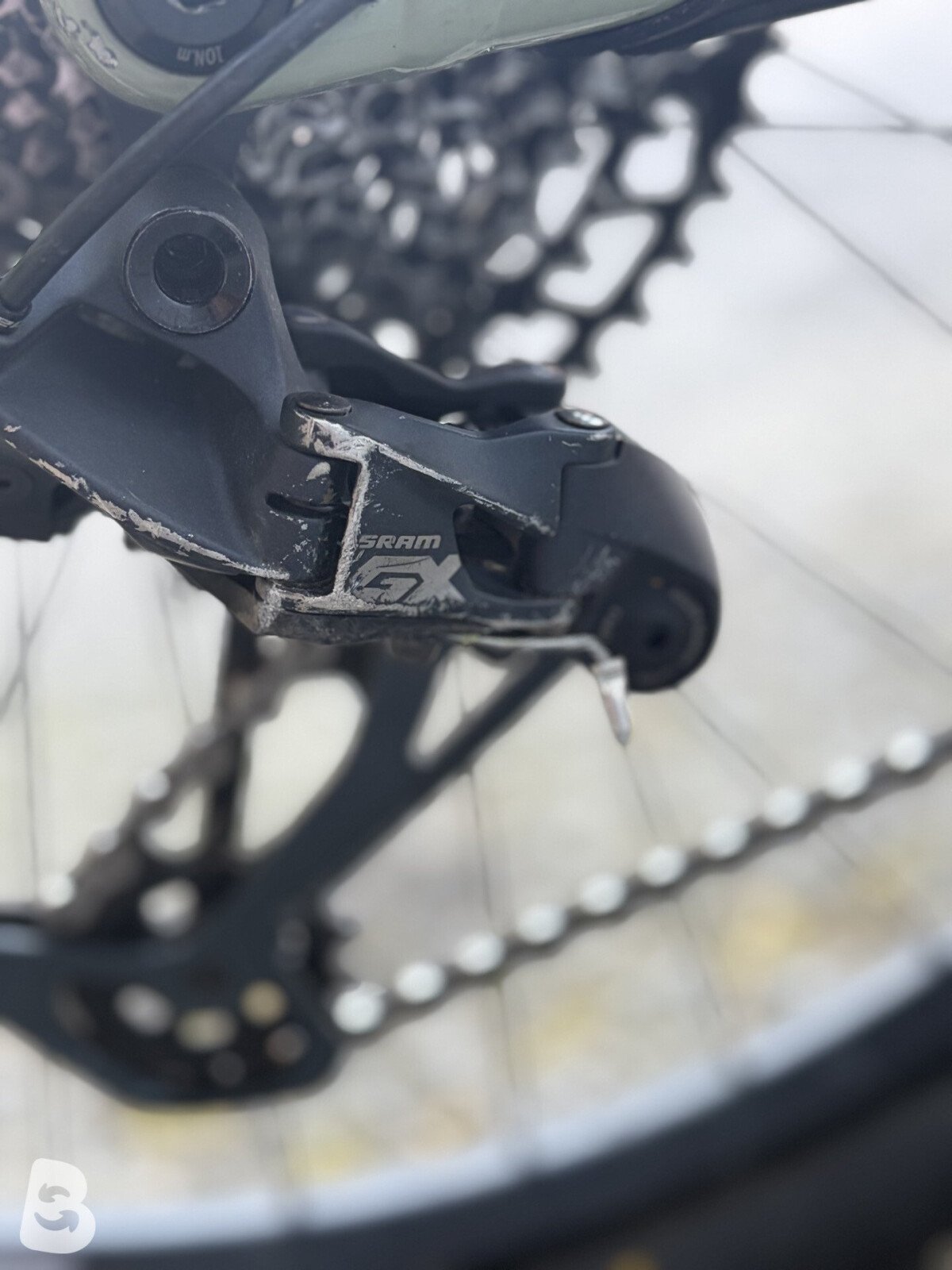 Commencal Clash Essential 2021