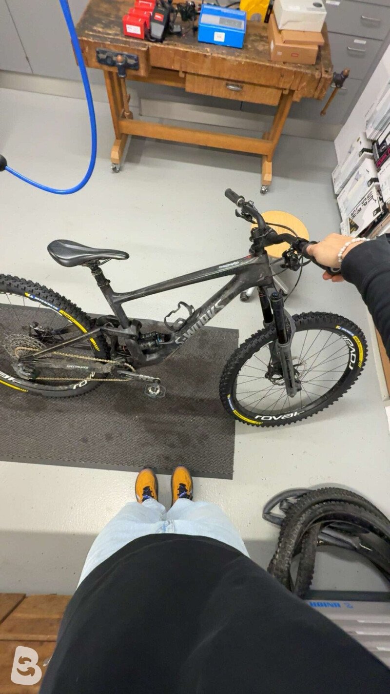 Specialized Enduro Comp Carbon 2021