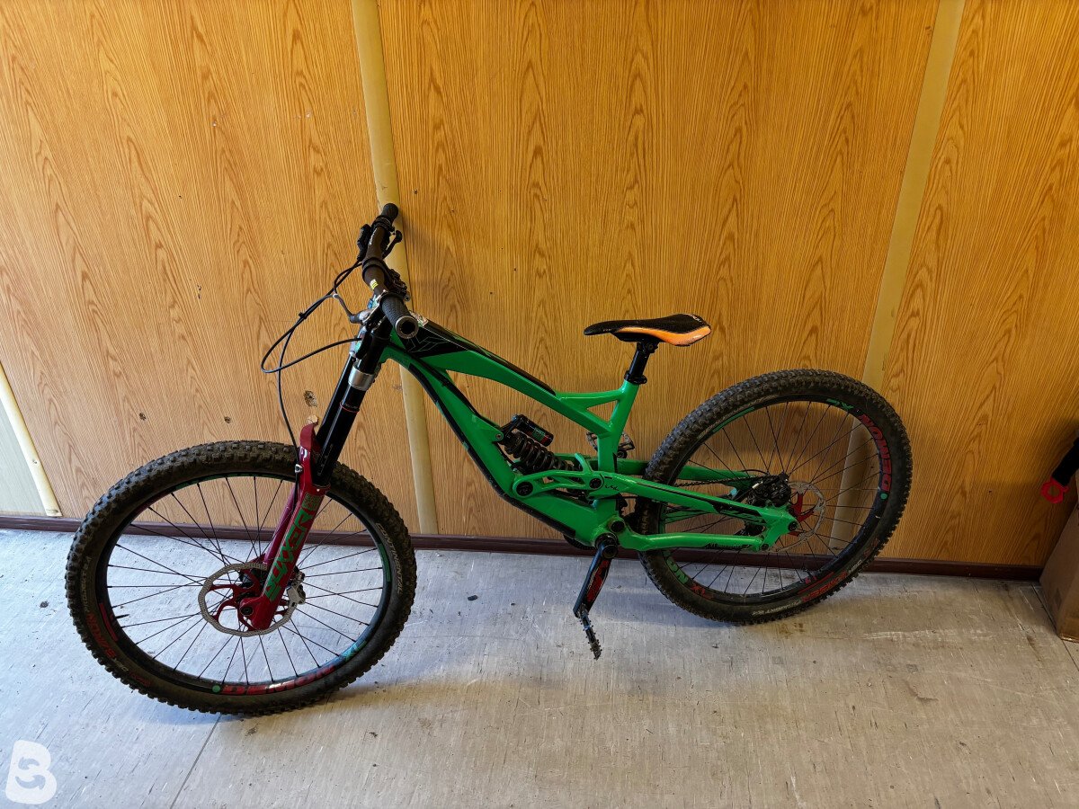 YT Industries TUES AL 2016