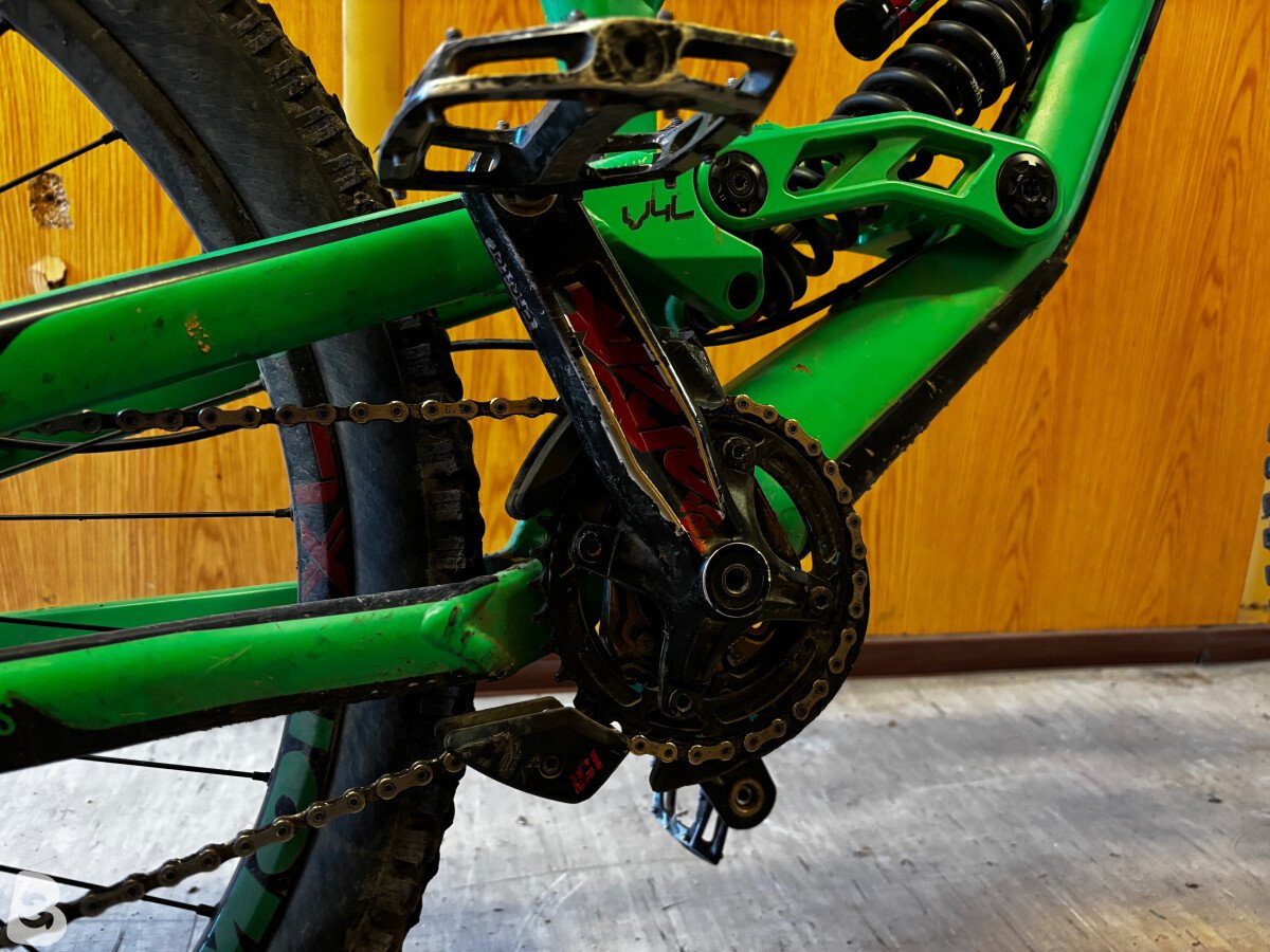 YT Industries TUES AL 2016